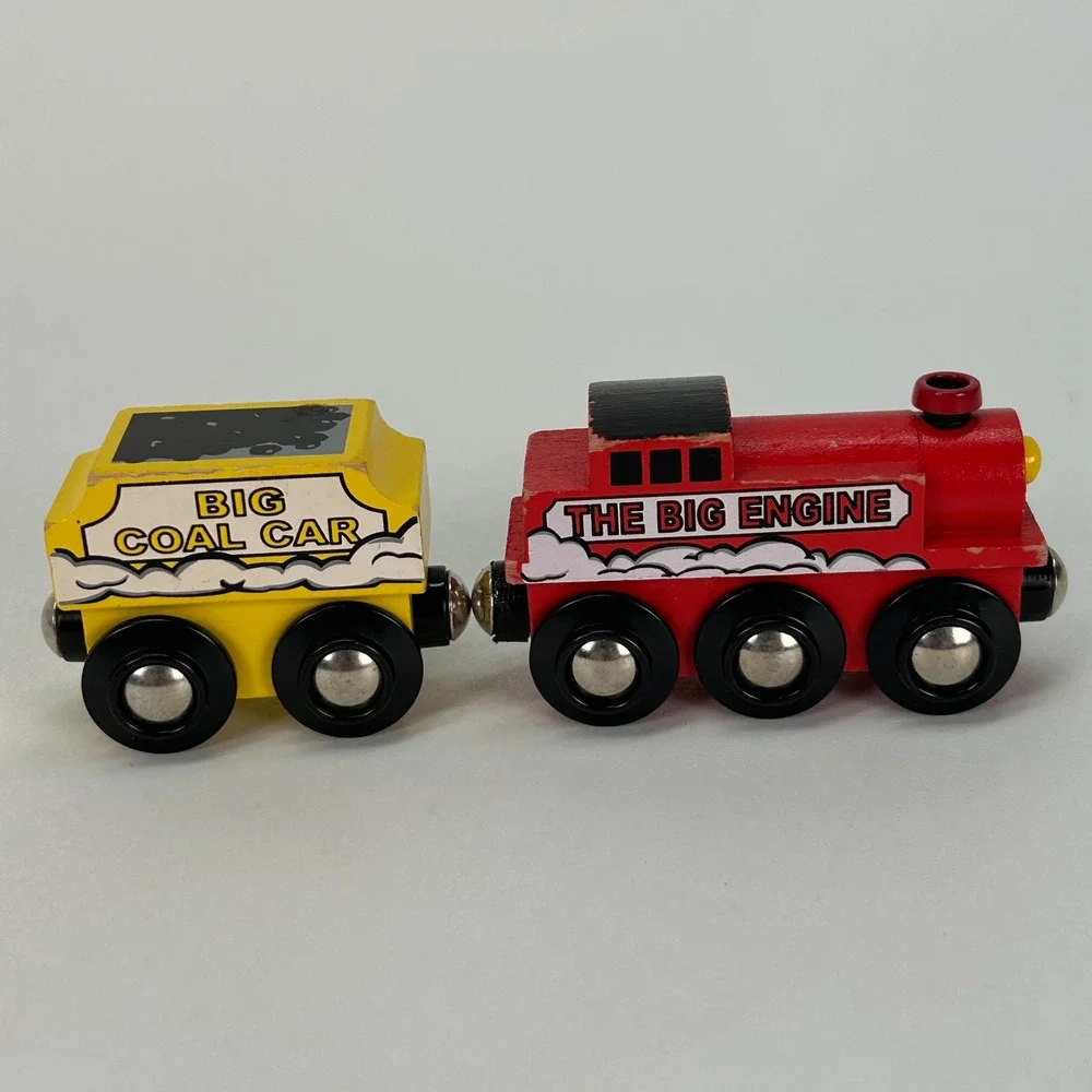 Maxim Enterprise Wooden Train Set The Big‎ Engine Coal Hopper Caboose 4pc